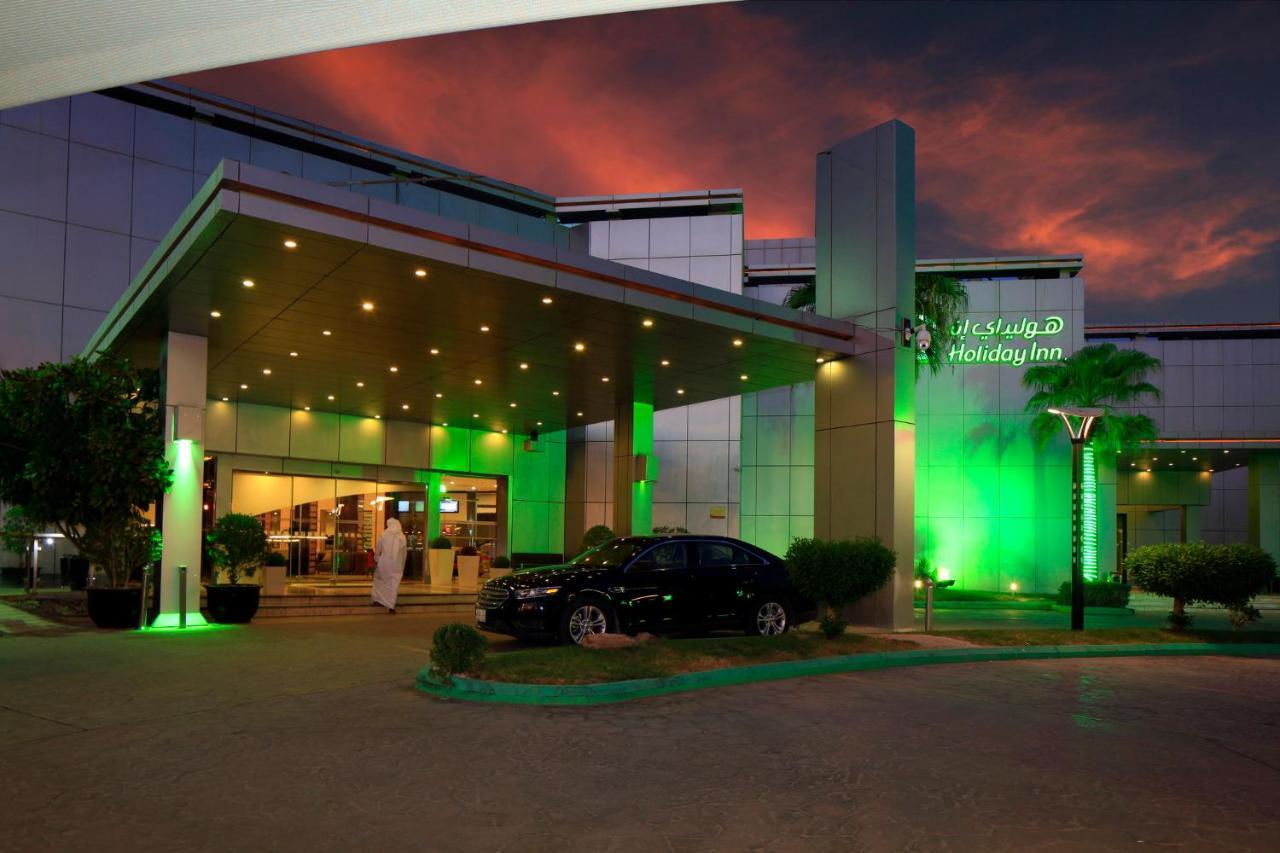 Holiday Inn Riyadh Al Qasr, An Ihg Hotel Exterior foto