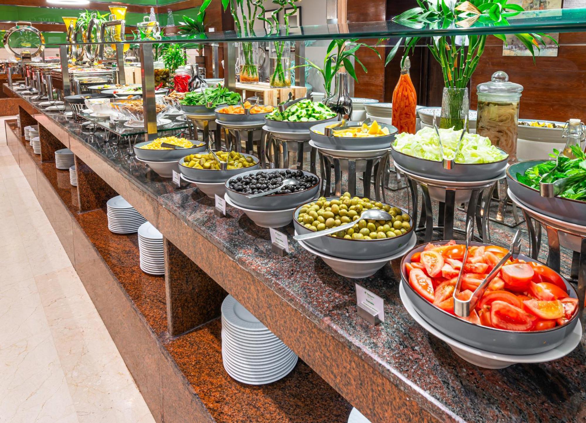 Holiday Inn Riyadh Al Qasr By Ihg Exterior foto