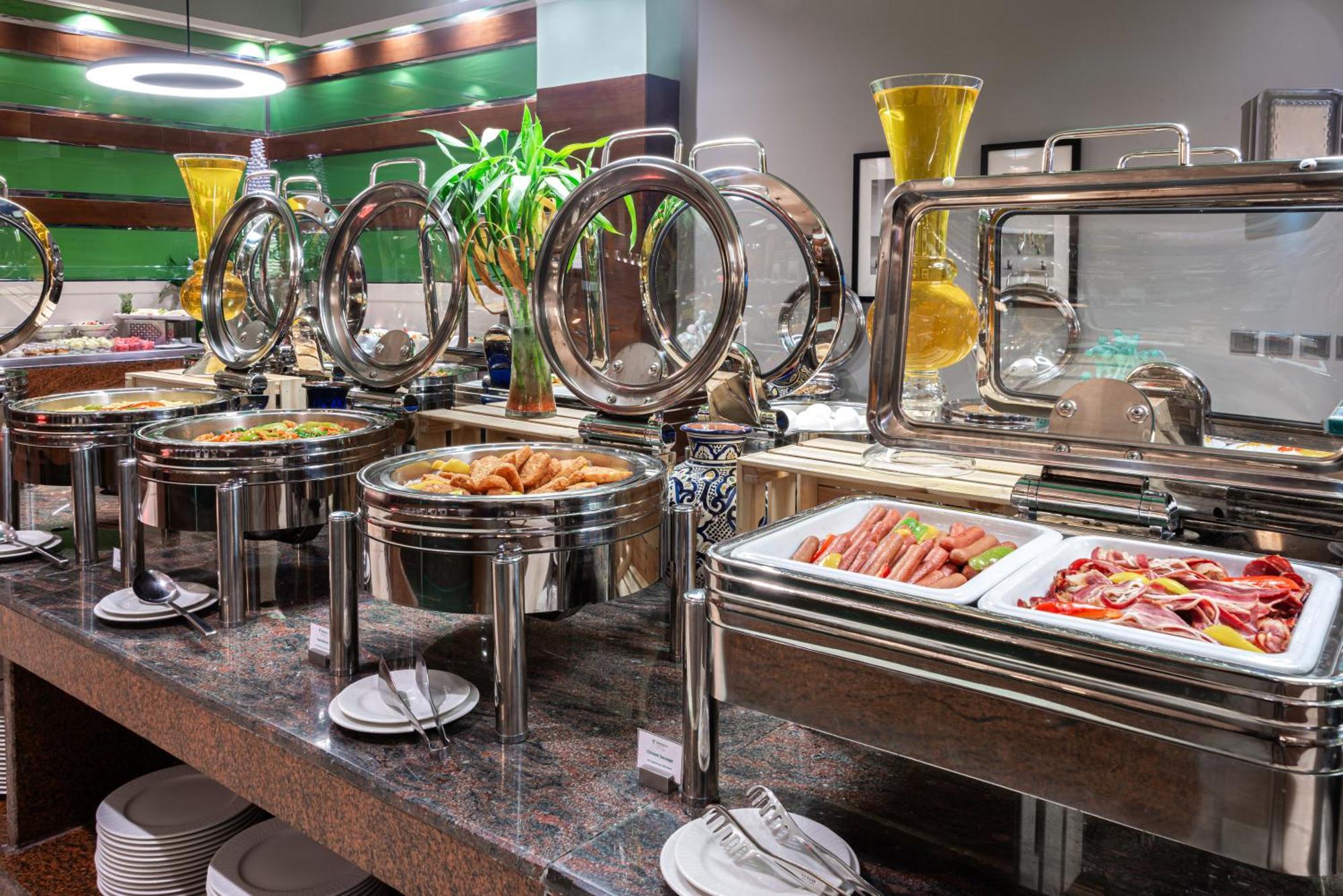 Holiday Inn Riyadh Al Qasr By Ihg Exterior foto