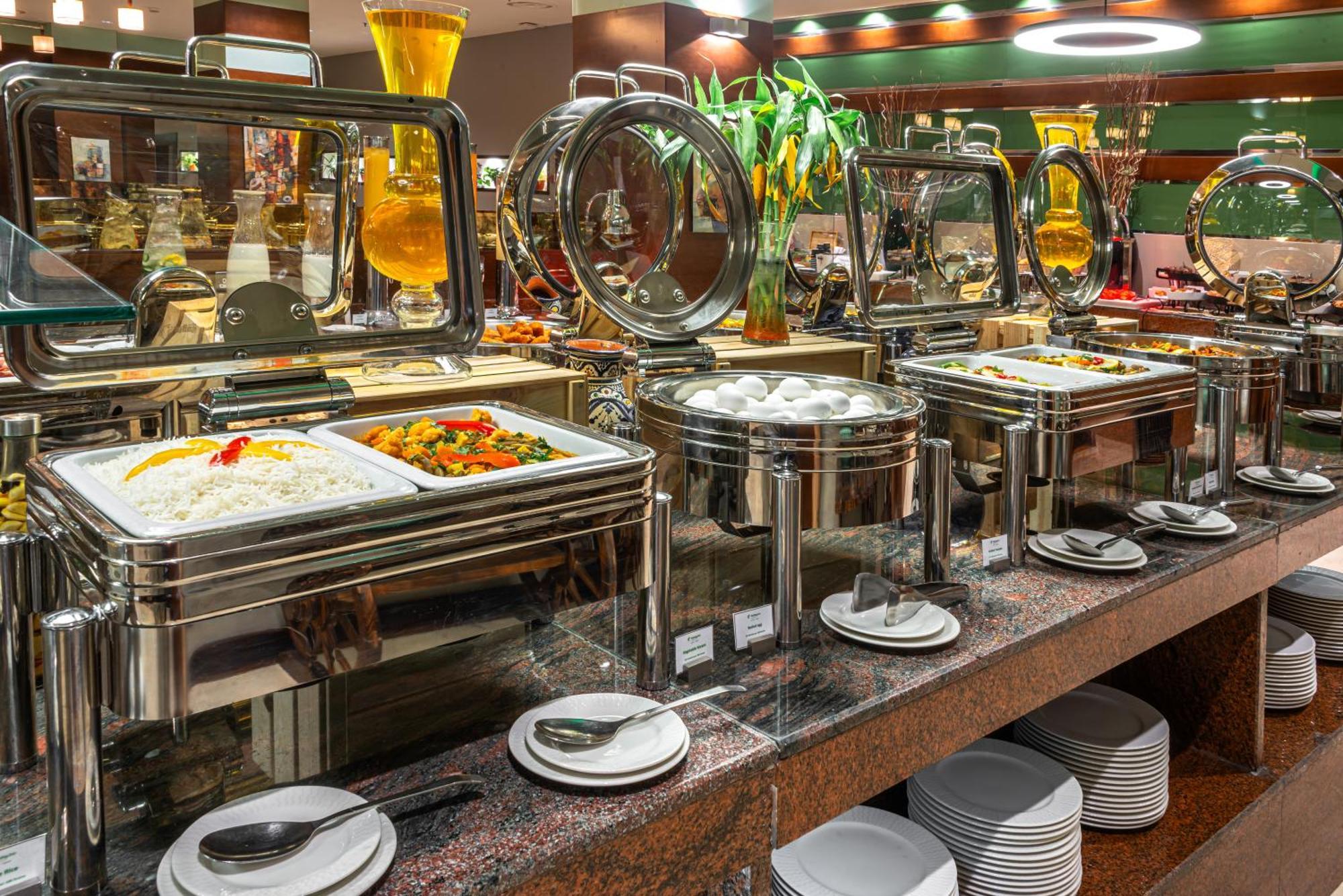 Holiday Inn Riyadh Al Qasr By Ihg Exterior foto